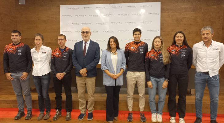 El equipo de fondo se presenta con novedades y objetivos claros